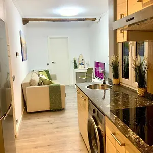 Homestay Askao - Casco Viejo - Lbi00444, Bilbao