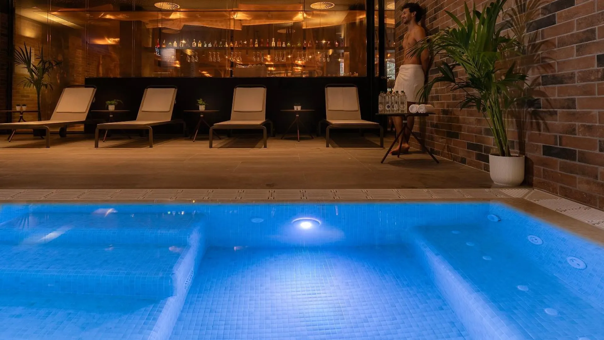 Axel Hotel Bilbao - Adults Only