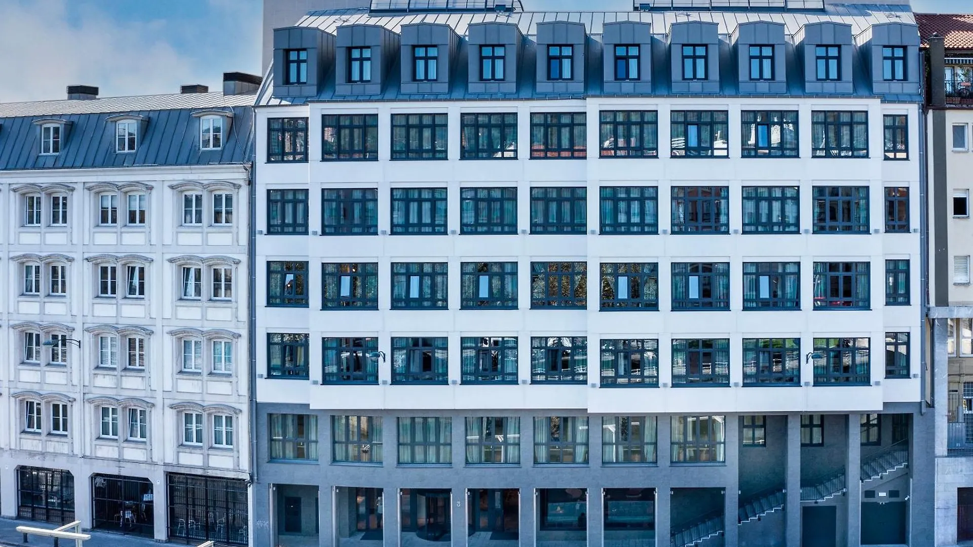 Axel Hotel Bilbao - Adults Only 4*,  España